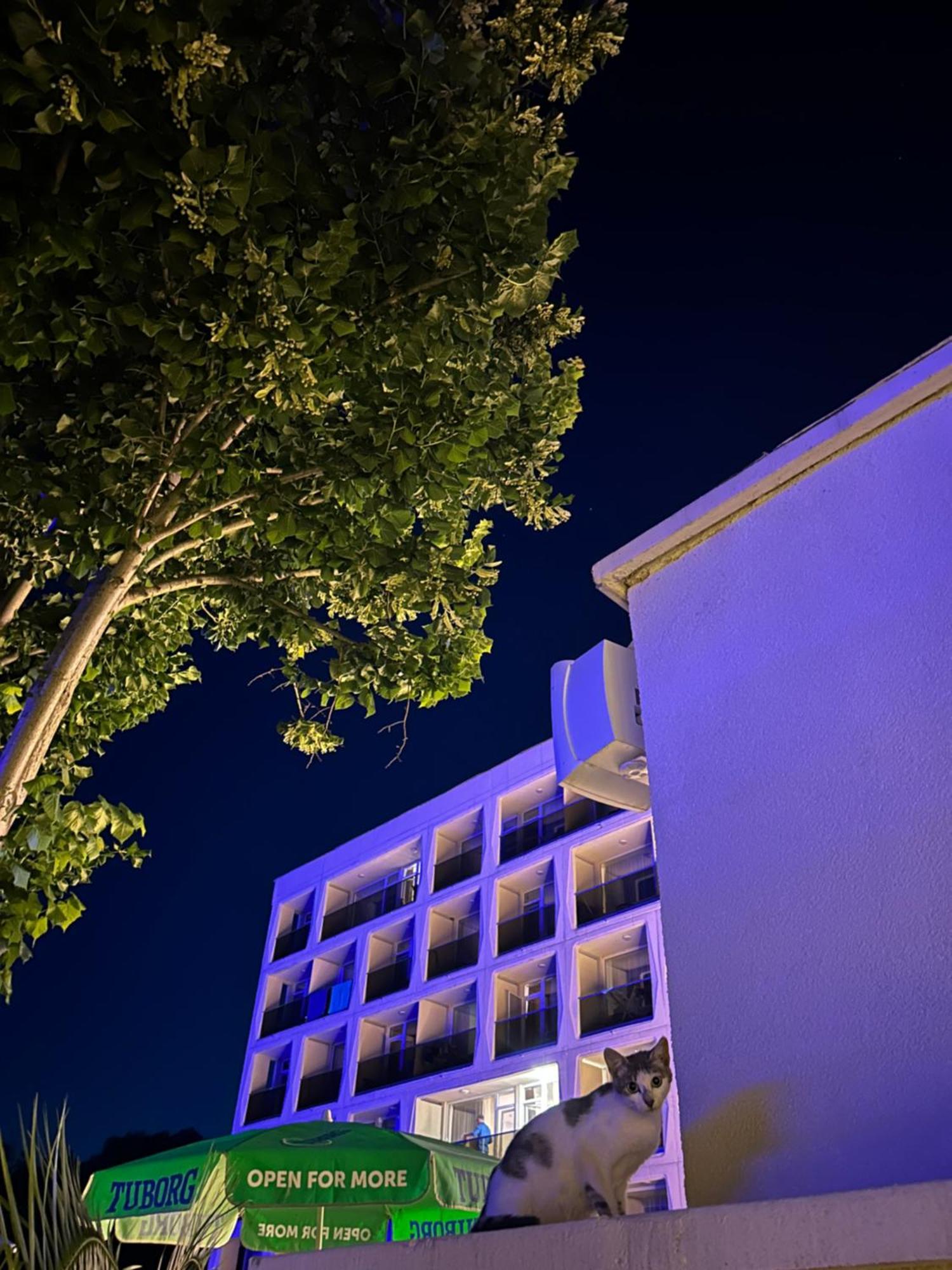 Hotel Agora Neptun Exterior foto
